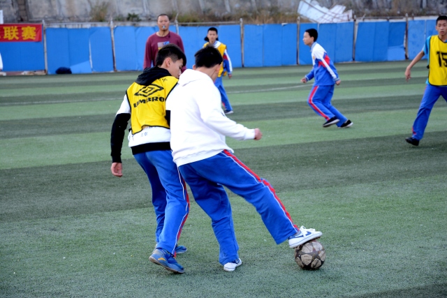 马克西33分76人送黄蜂3连败 骑士力克活塞